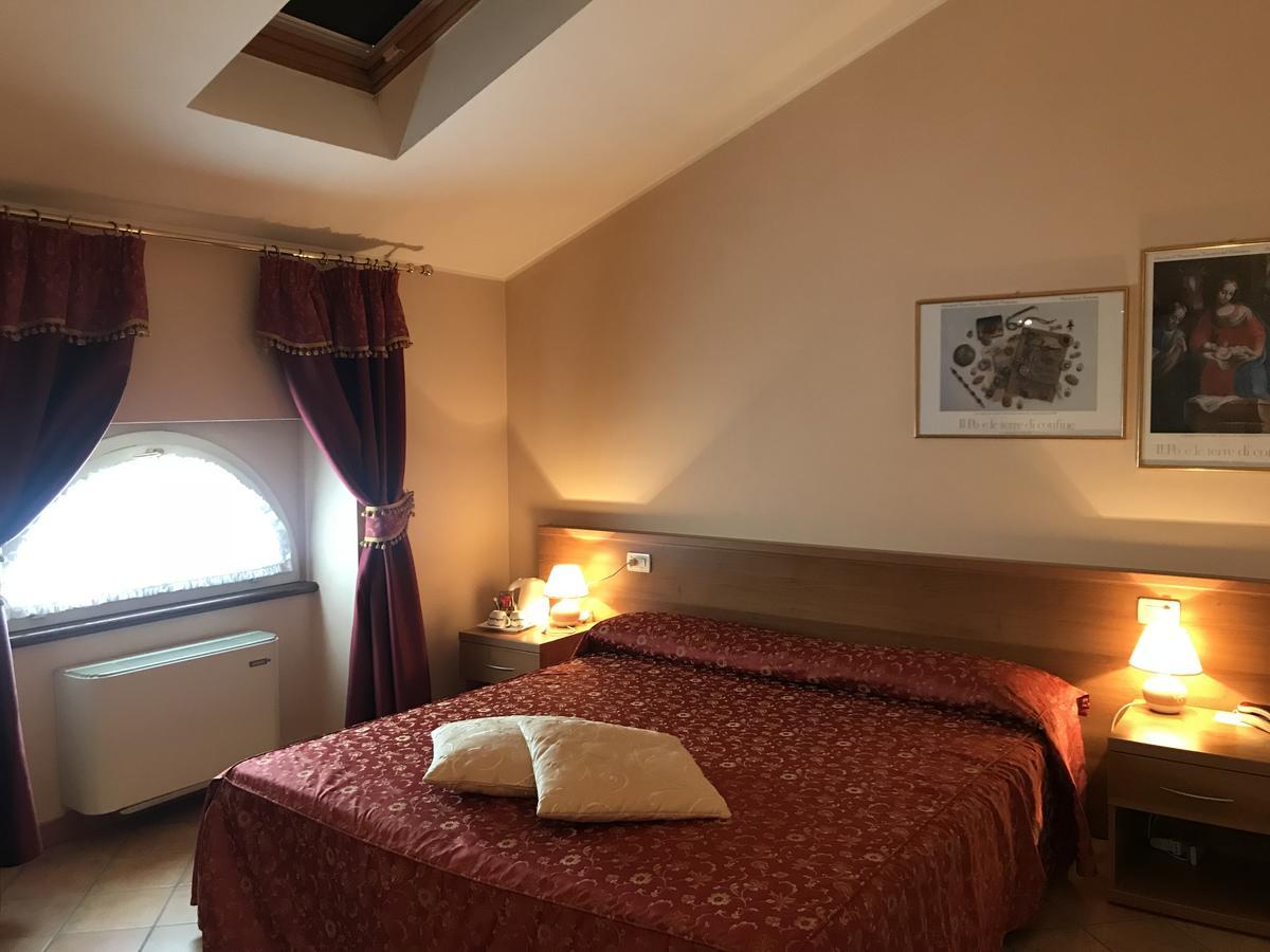 Locanda Ca’ Rossa San Giovanni in Croce Exterior foto
